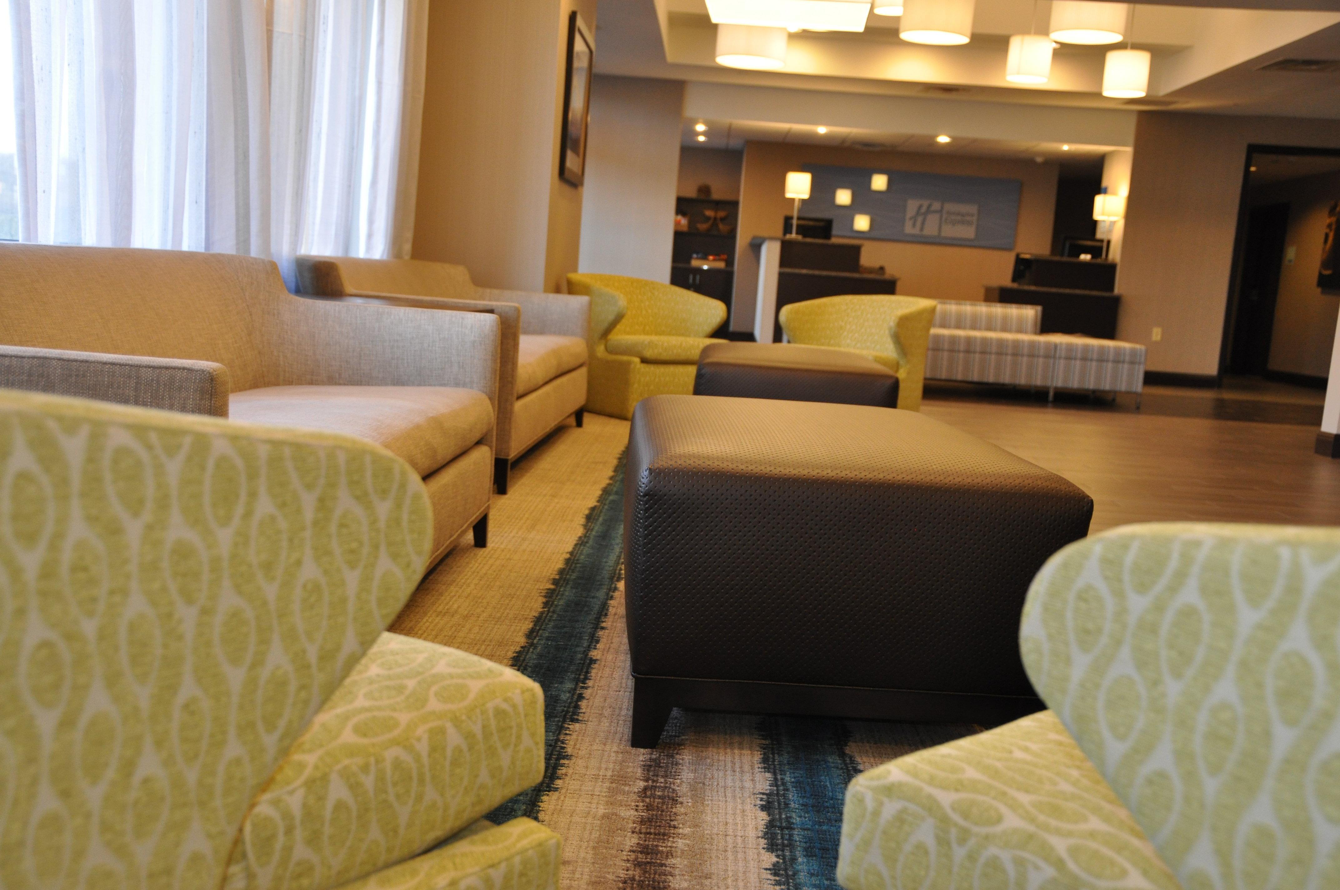 Holiday Inn Express Brentwood-South Cool Springs By Ihg Eksteriør billede