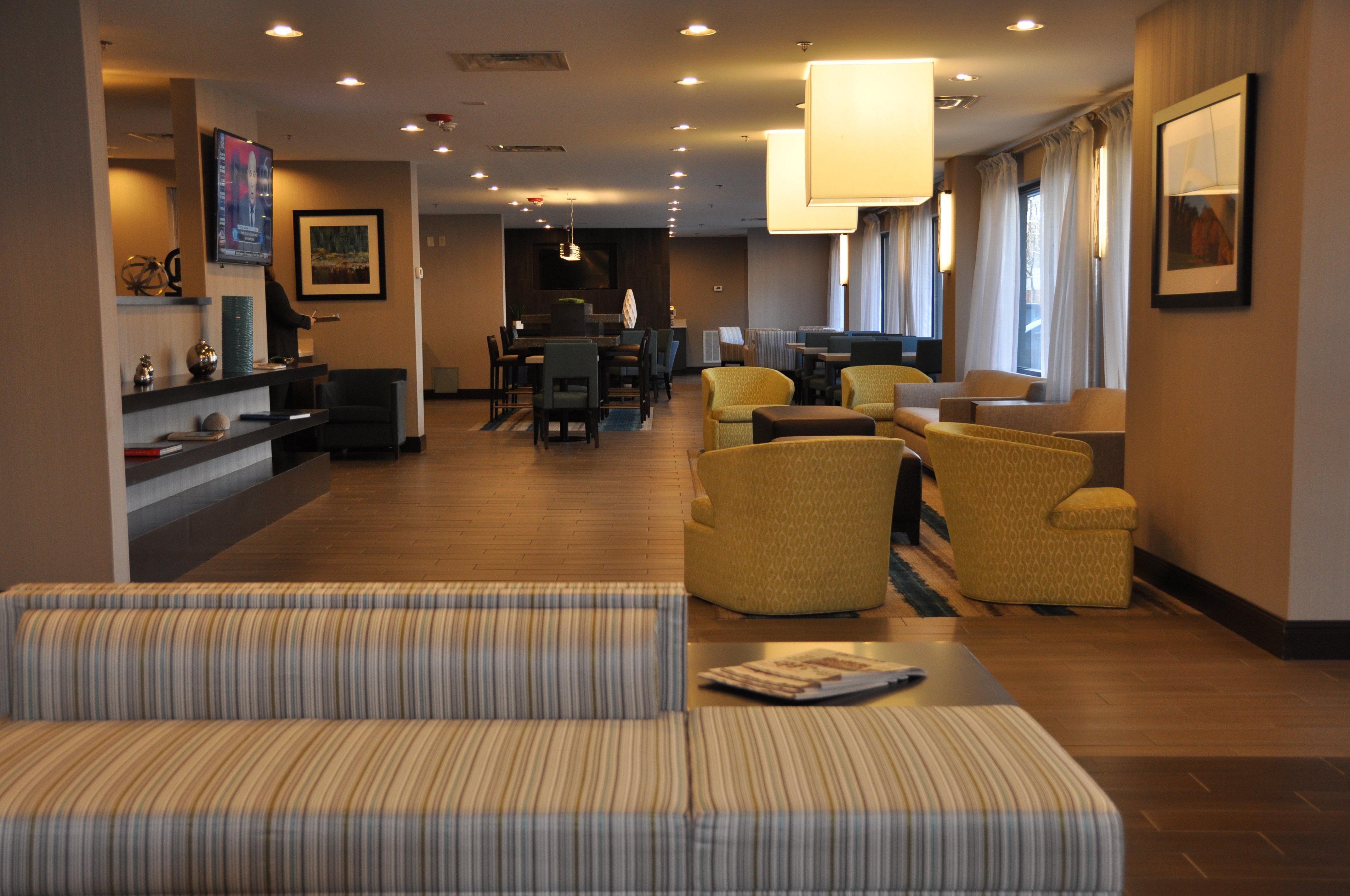 Holiday Inn Express Brentwood-South Cool Springs By Ihg Eksteriør billede